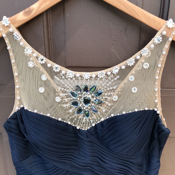 Adrianne Pappel COLLECTION cocktail dress 6p - Picture 4 of 4